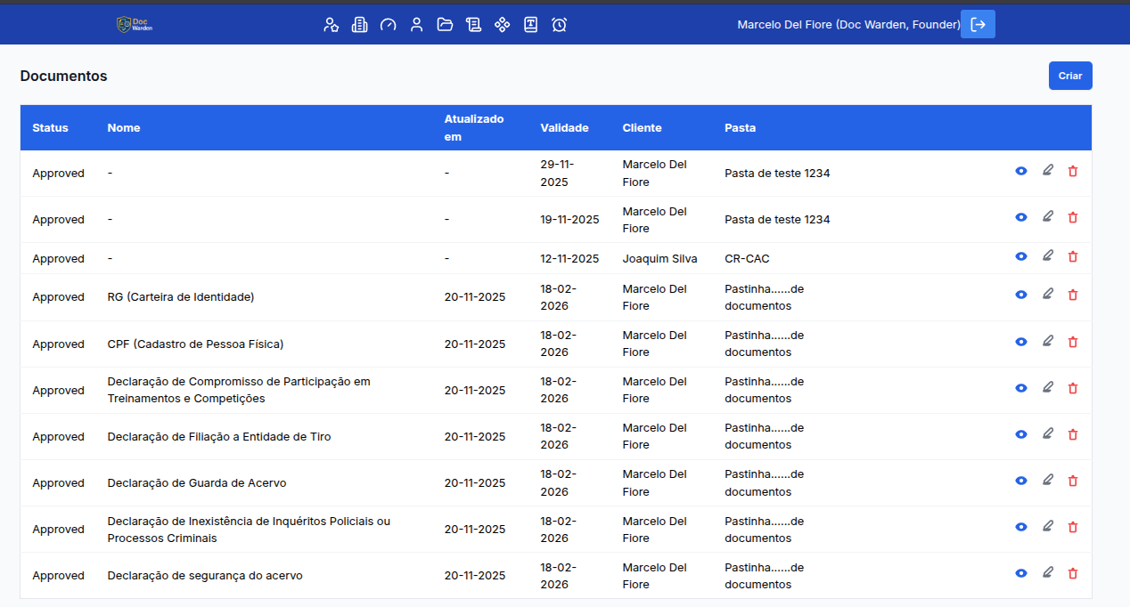 Tela de documentos com status no Doc Warden